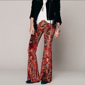 Novella Royale Paisley Bell Bottoms